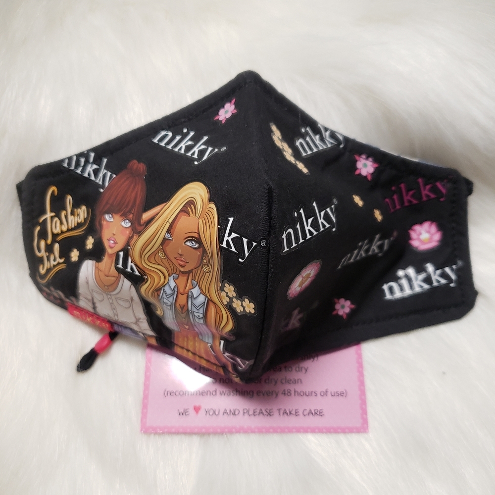 Nicole lee NIKKY FRIENDS FOR LIFE Black Face mask.